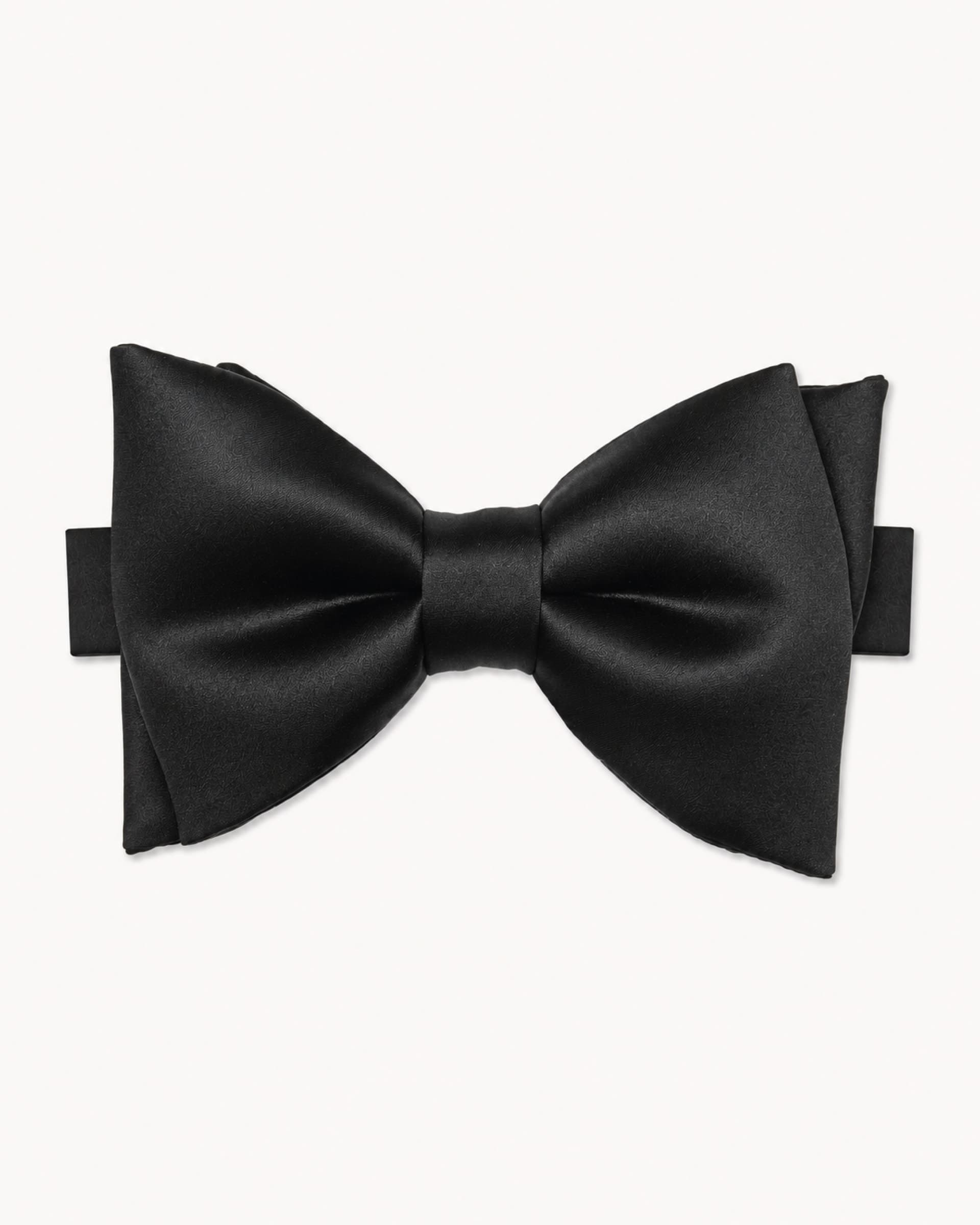 Gravata Bow Seda Preta
