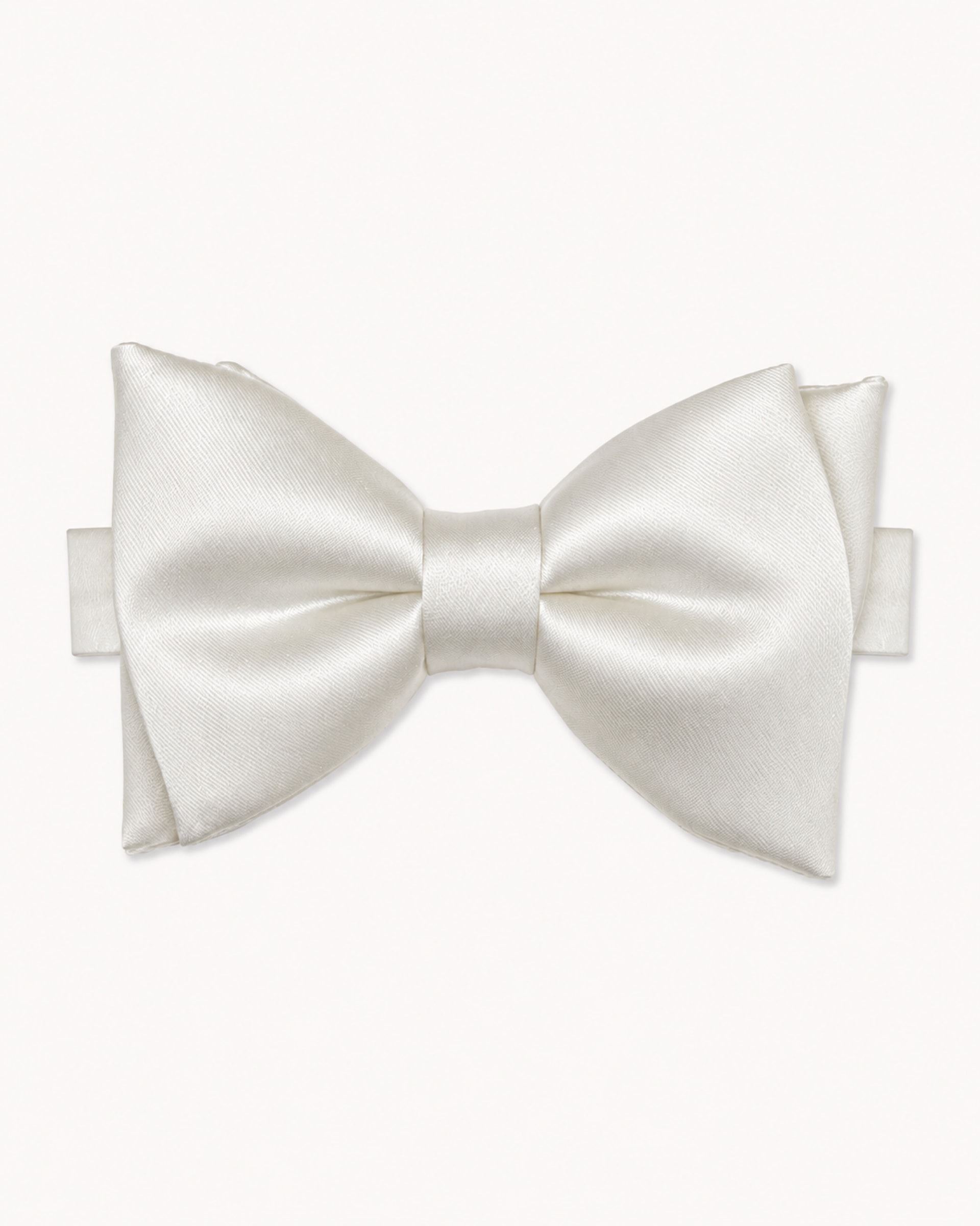 Gravata Bow Seda Off White