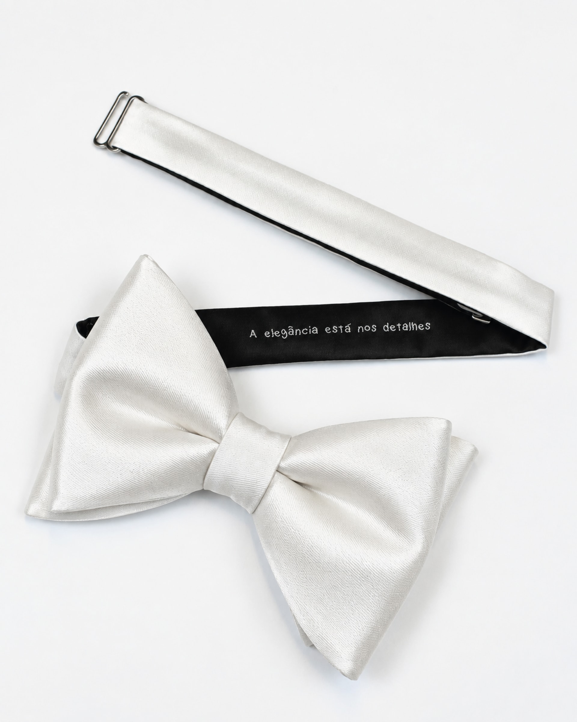Gravata Bow Seda Off White