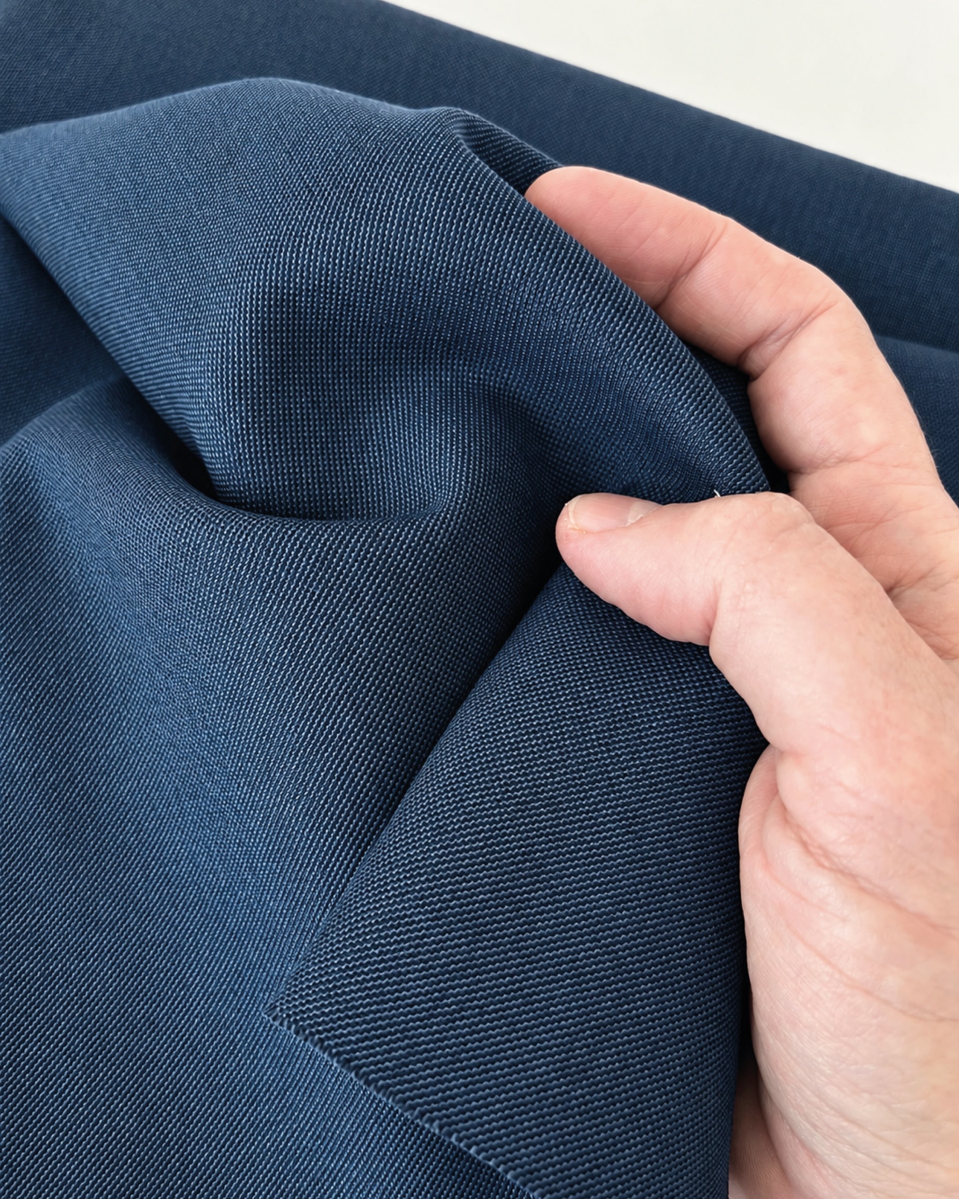 Gravata Larga Lã Fria Azul